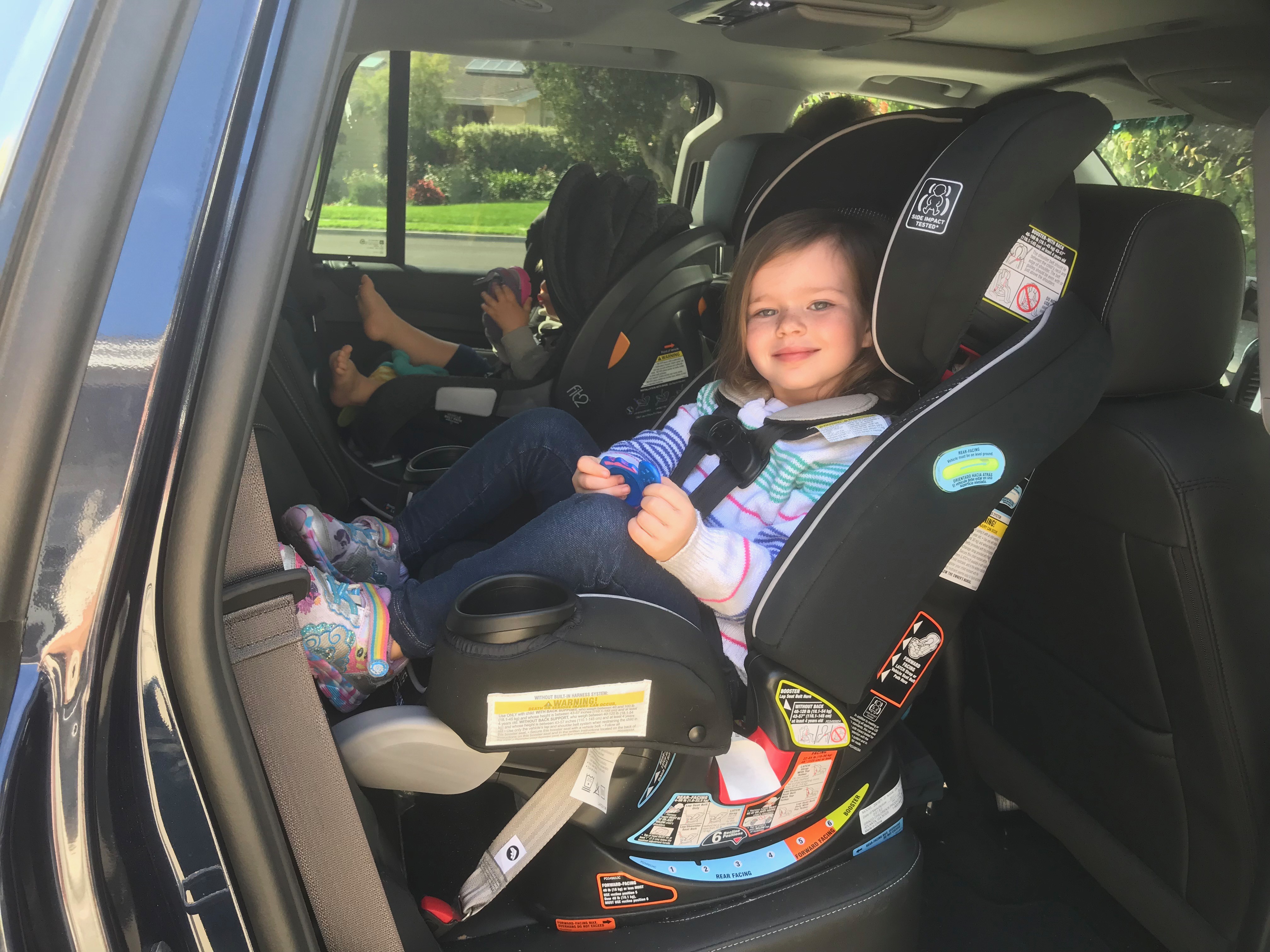 rear facing car seat up to 4 years